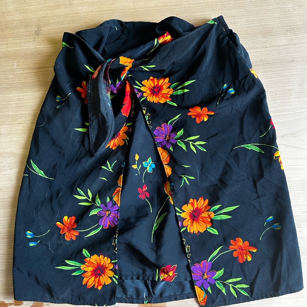 Floral knee length skirt